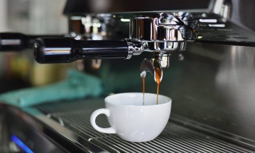 Ekspres do kawy – dlaczego warto go mieć i jak wybrać najlepszy?