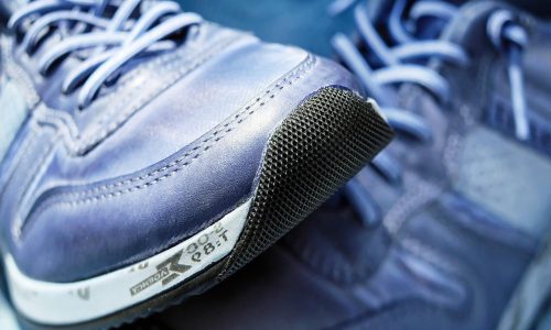 Męskie obuwie sportowe – jak wybrać odpowiednie?
